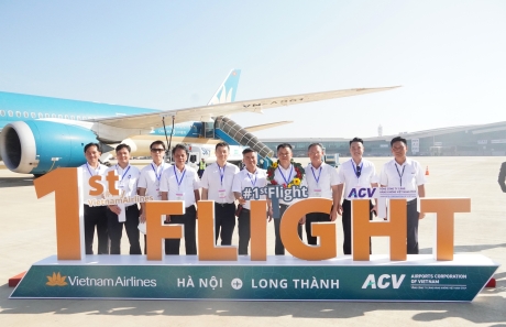 SKYPEC TRA NẠP CHO CHUYẾN BAY THƯƠNG MẠI CHÍNH THỨC TẠI SÂN BAY QUỐC TẾ LONG THÀNH – KHẲNG VỊ THẾ NHÀ CUNG ỨNG NHIÊN LIỆU HÀNG KHÔNG SỐ 1 TẠI VIỆT NAM